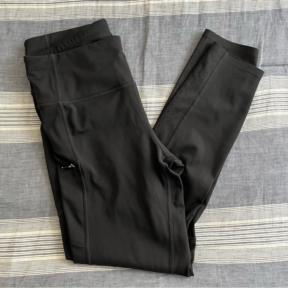 Athleta Laser Cut Cropped Leggings